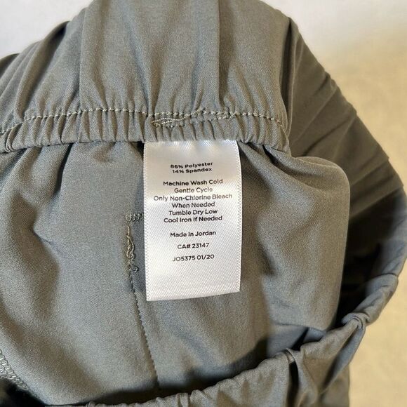 T By TALBOTS pastel green‎ Pants Comfort | Travel | work women small petite - Picture 8 of 8